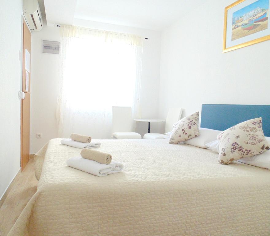 Peruzovic Rooms 1 สปลิท ภายนอก รูปภาพ
