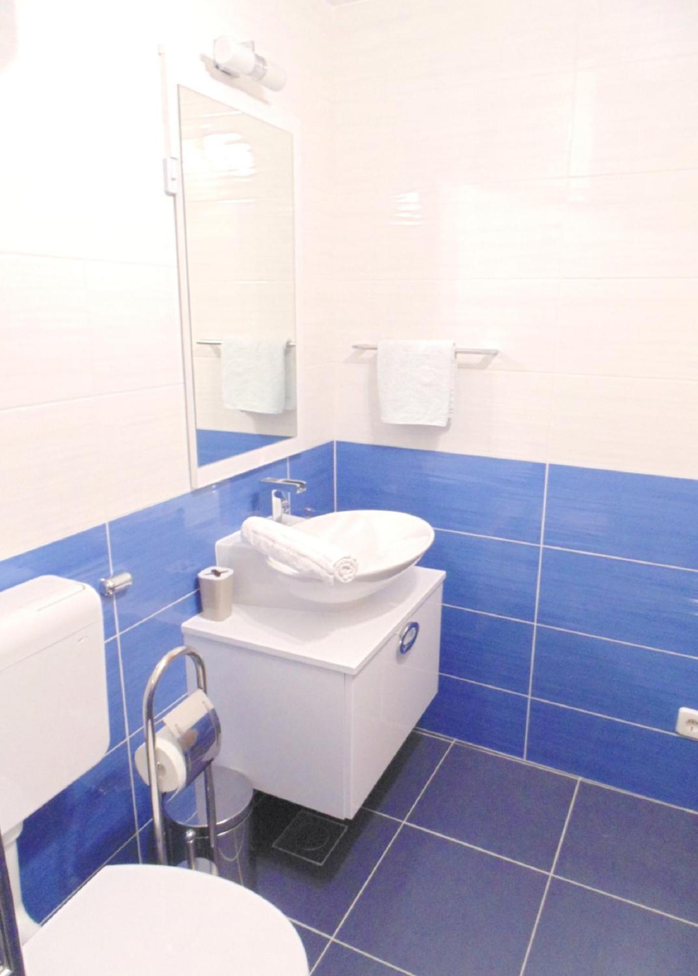 Peruzovic Rooms 1 สปลิท ภายนอก รูปภาพ